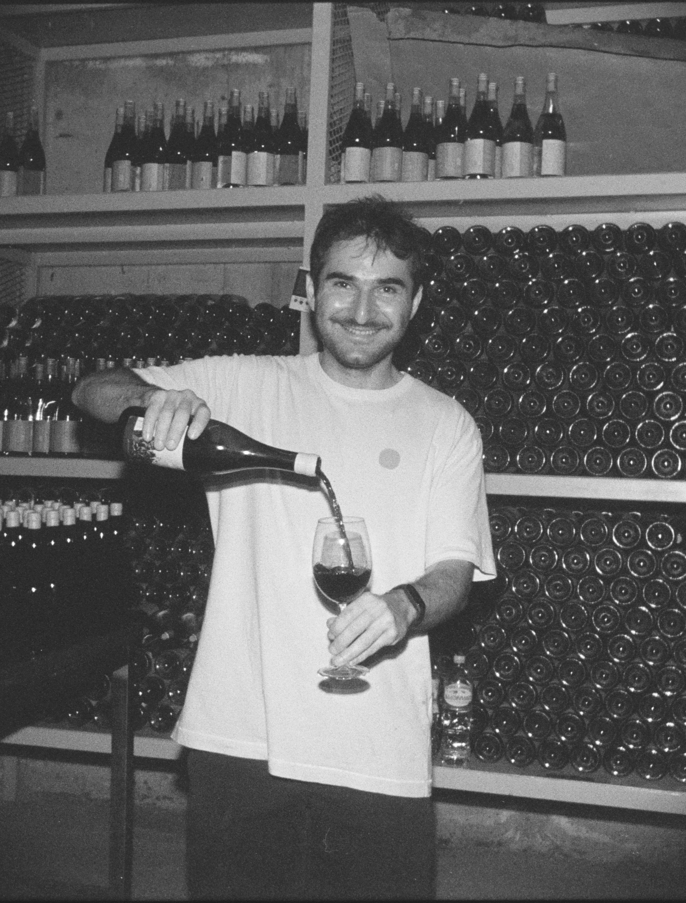 アーティザニ サペラヴィ 2022 赤ワイン ジョージアワイン - georgianwinestore