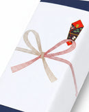 ジョージアワインのギフトボックスの熨斗紙の拡大